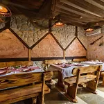 La Bodega *