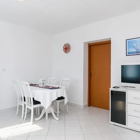 La Bodega Τρογκίρ